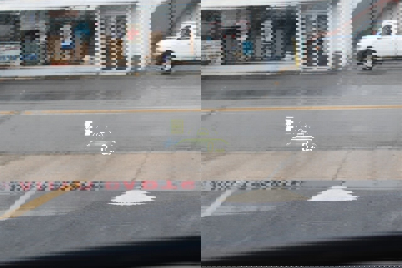 Used 2019 BMW 750i image 14