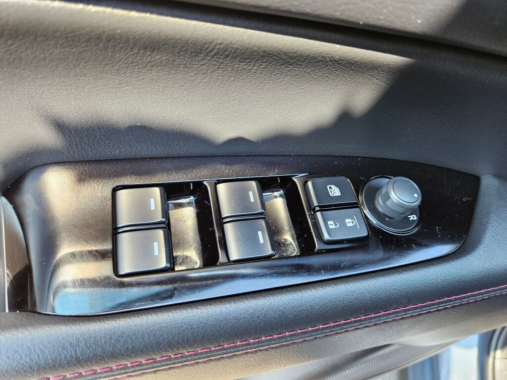 Certified 2022 MAZDA CX-5 Carbon Edition image 15