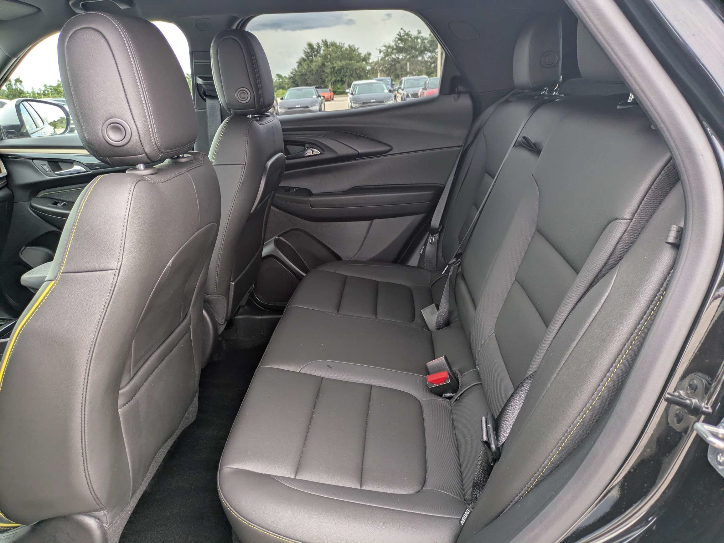 Used 2025 Chevrolet TrailBlazer ACTIV w/ Driver Confidence Package FWD image 15