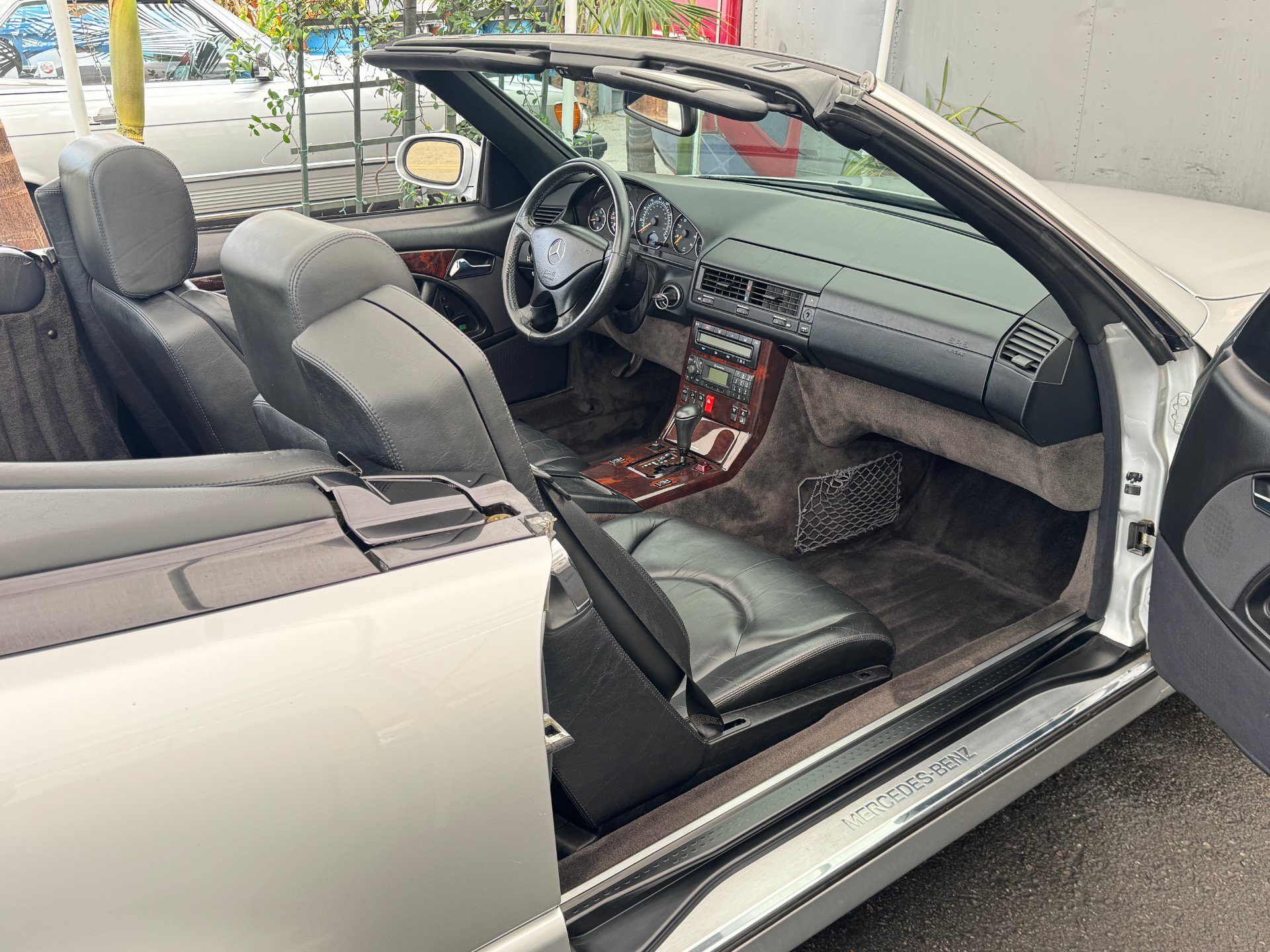 Used 1999 Mercedes-Benz SL 500 image 13