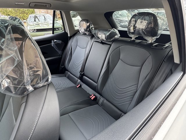 New 2026 Volkswagen Tiguan SE image 17