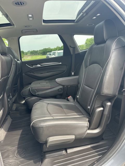 Used 2019 Buick Enclave Avenir w/ Avenir Technology Package AWD/4WD image 49