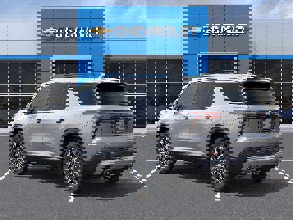 New 2026 Chevrolet Traverse LT w/ Sun and Wheel Package image 4