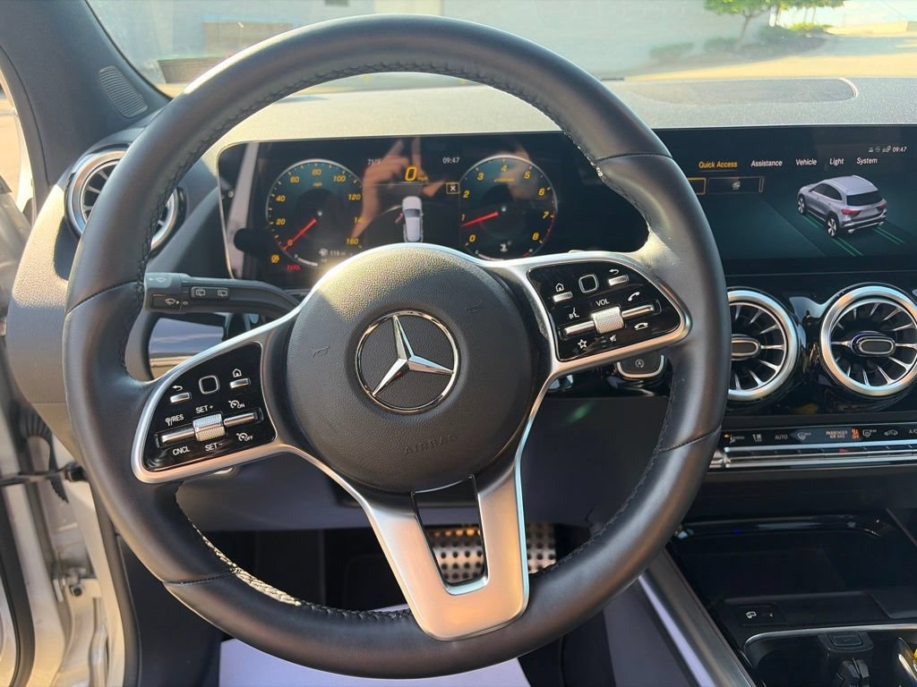 Certified 2022 Mercedes-Benz GLA 250 4MATIC image 15