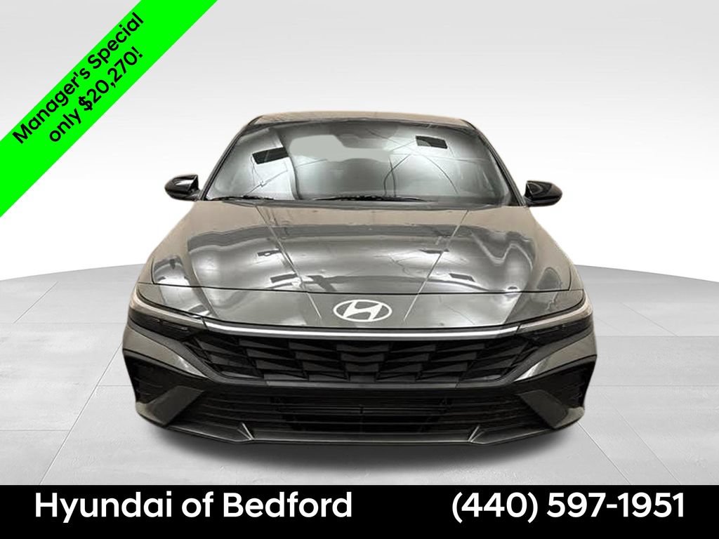 Certified 2026 Hyundai Elantra Sport FWD image 2