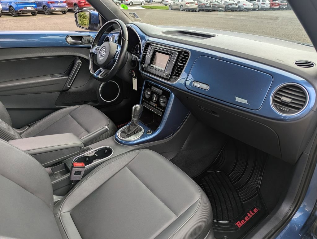 Used 2018 Volkswagen Beetle 2.0T S image 29