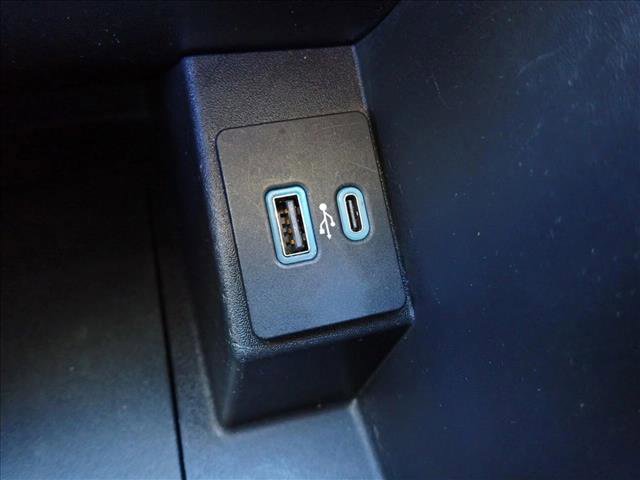 Used 2022 Ford Edge SE image 17