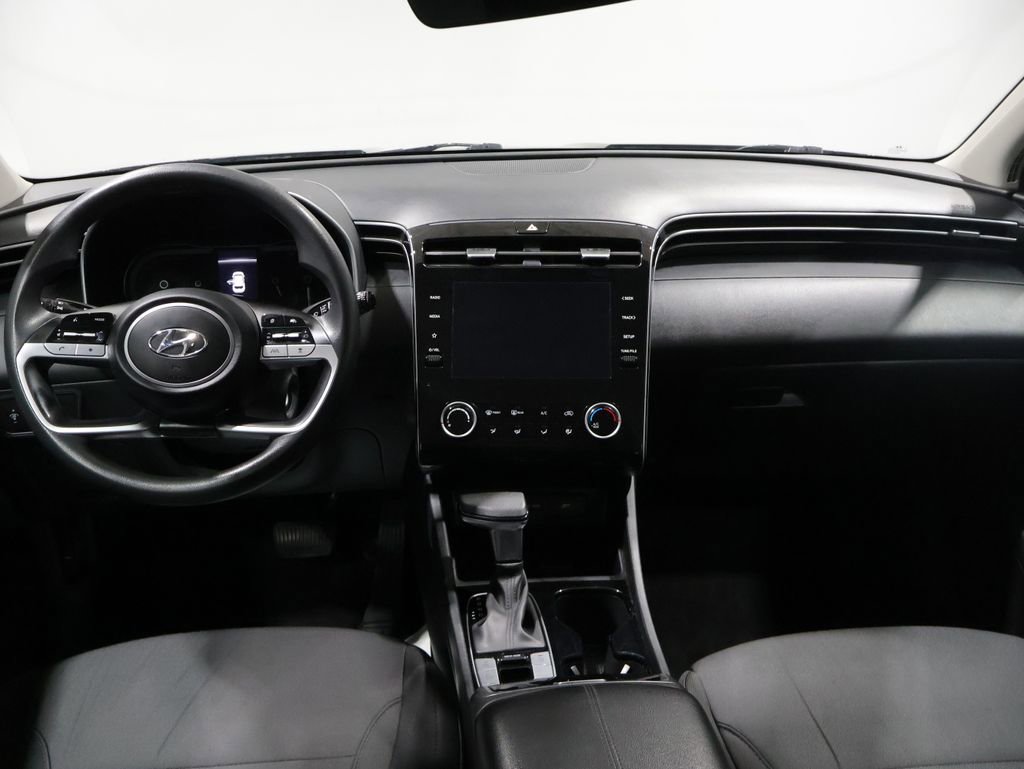 Used 2024 Hyundai Tucson SE image 15