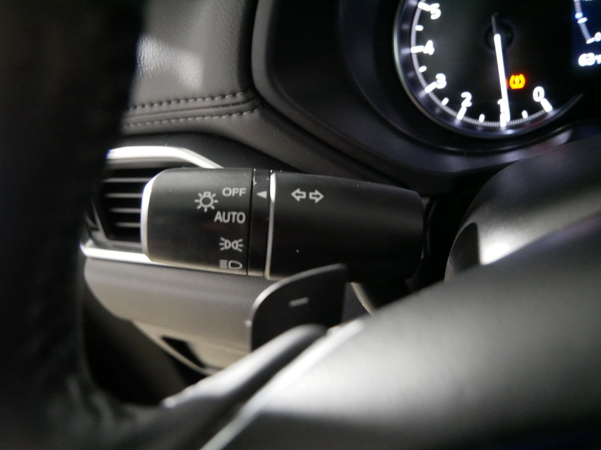 Used 2023 MAZDA CX-5 AWD 2.5 S w/ Premium Package image 32