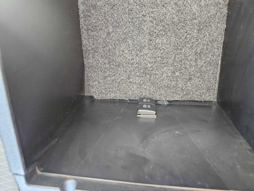 Used 2019 Toyota Tacoma SR w/ SR Convenience Package image 20