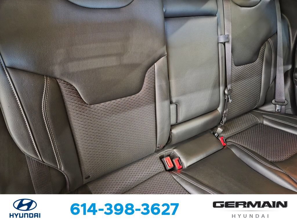 Used 2023 Jeep Compass Latitude w/ Convenience Group AWD/4WD image 19