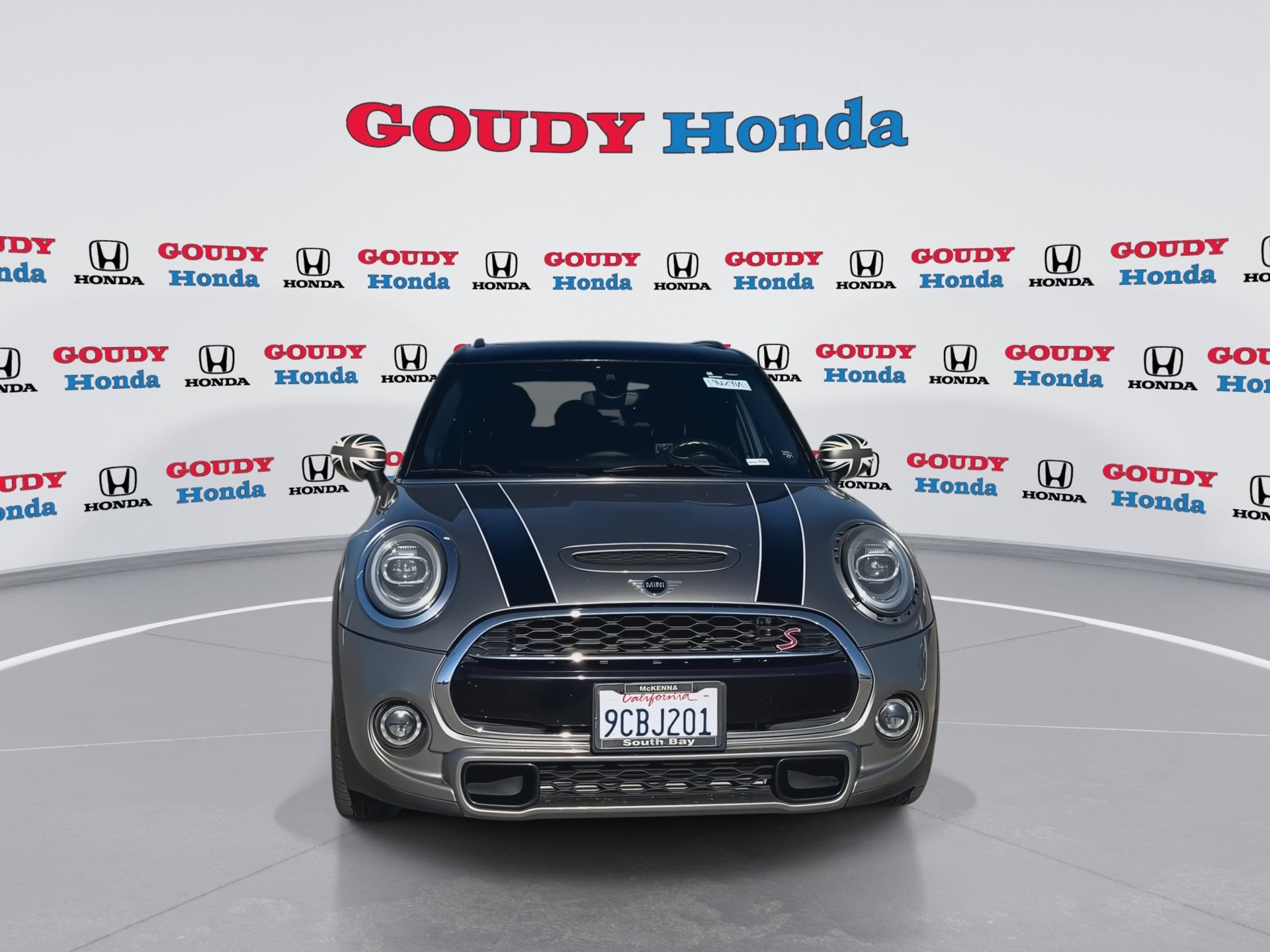 Used 2020 MINI Cooper S FWD image 3