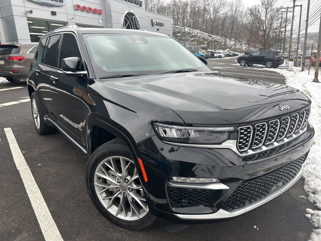 Used 2022 Jeep Grand Cherokee Summit w/ Luxury Tech Group V