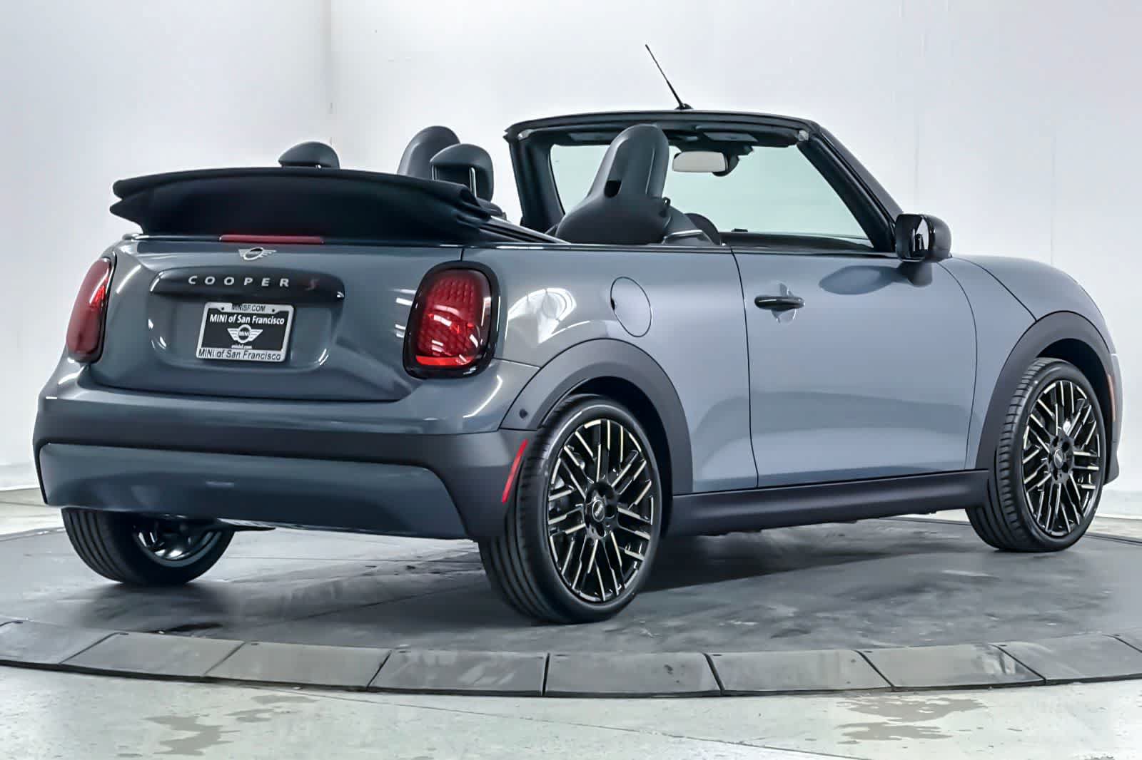 New 2026 MINI Cooper S FWD image 2