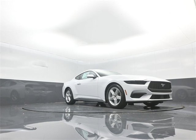 New 2026 Ford Mustang Coupe image 24