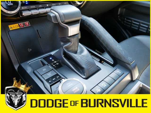 Used 2024 Toyota Tacoma Limited w/ Limited Package (LT) AWD/4WD image 24