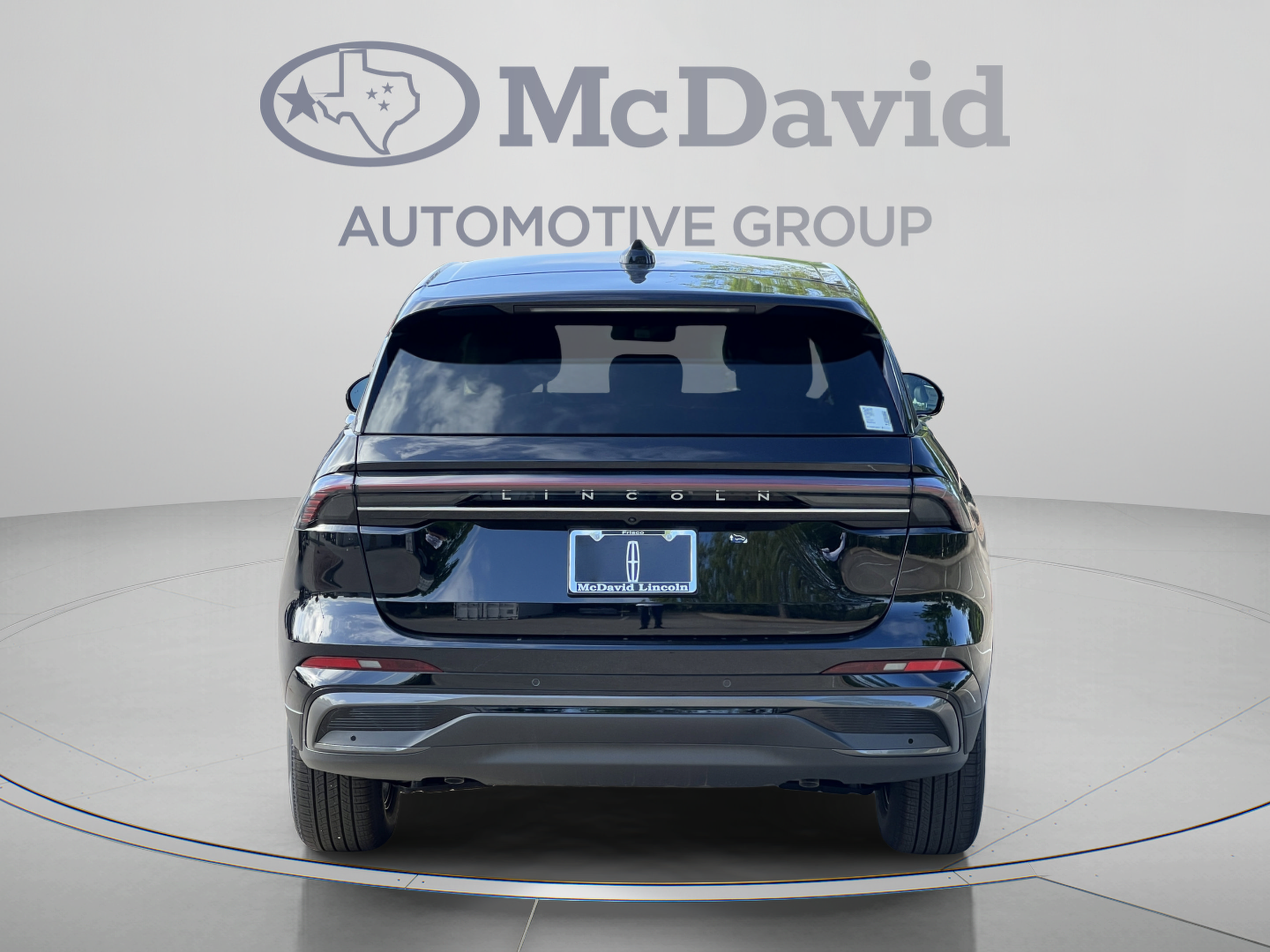 New 2026 Lincoln Nautilus Premier w/ Jet Appearance Package AWD/4WD image 6