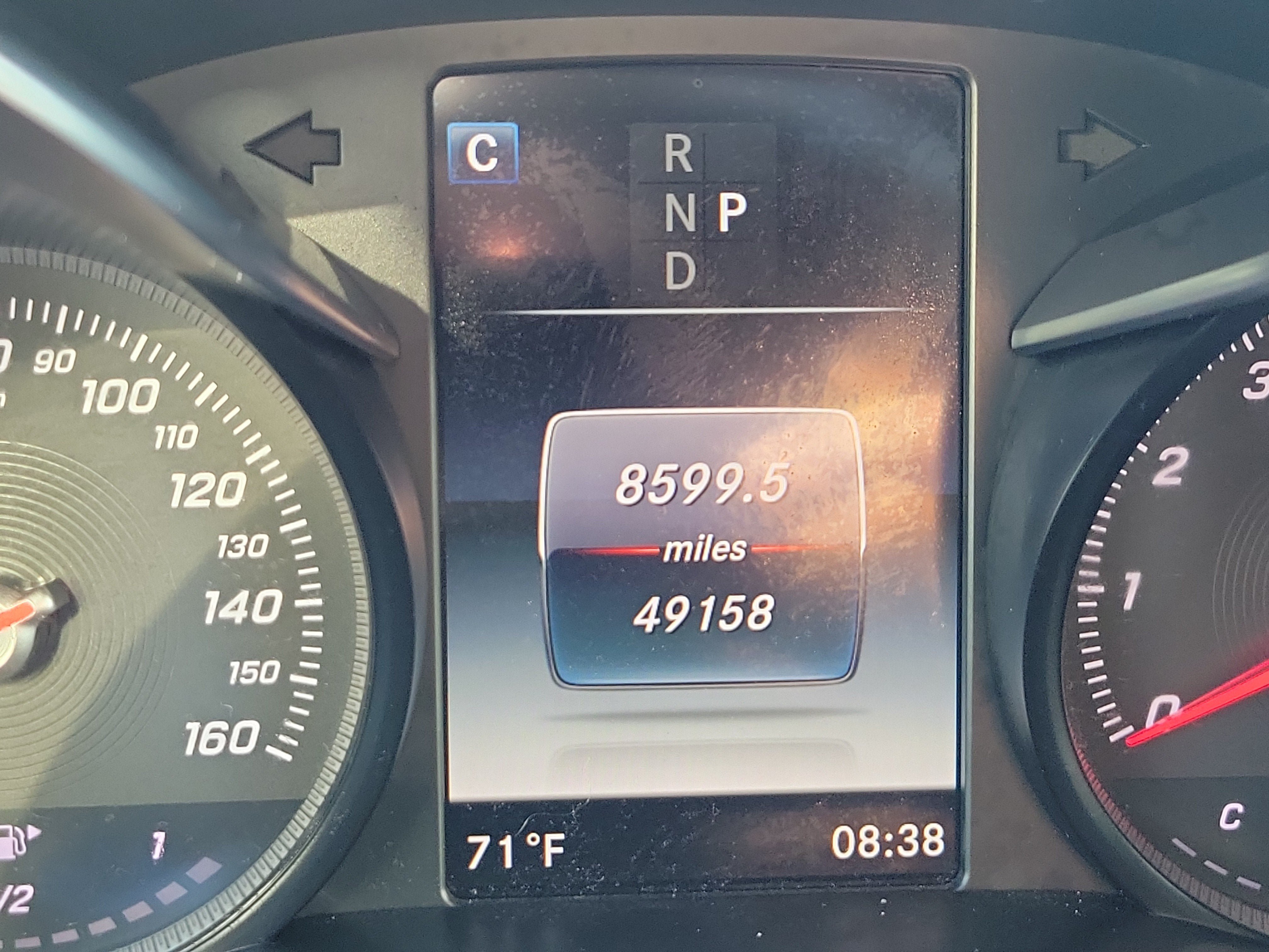 Used 2018 Mercedes-Benz GLC 300 4MATIC image 22