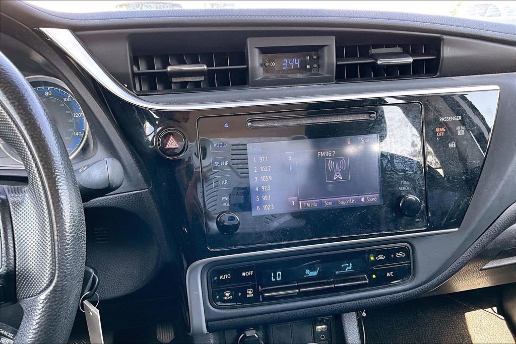 Used 2017 Toyota Corolla XSE FWD image 35