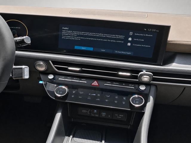 Certified 2025 Hyundai Sonata Limited FWD image 14