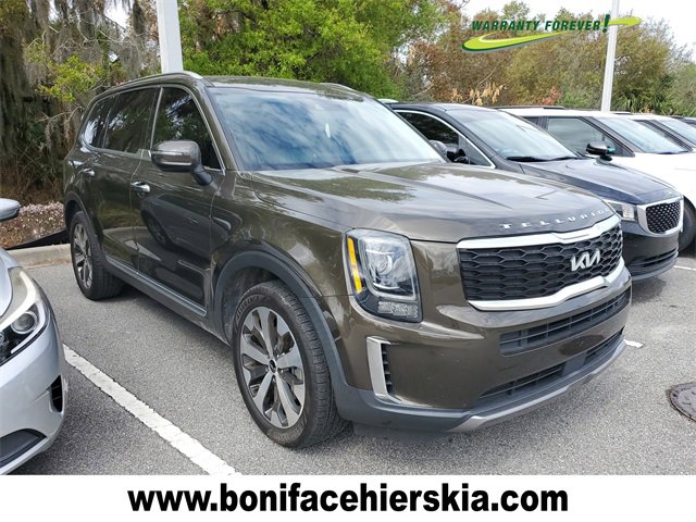 Used 2022 Kia Telluride S image 1