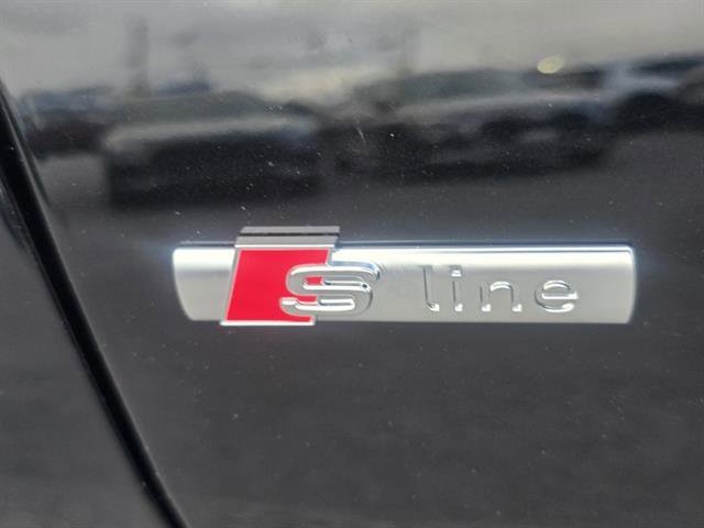 New 2025 Audi Q8 Prestige image 32