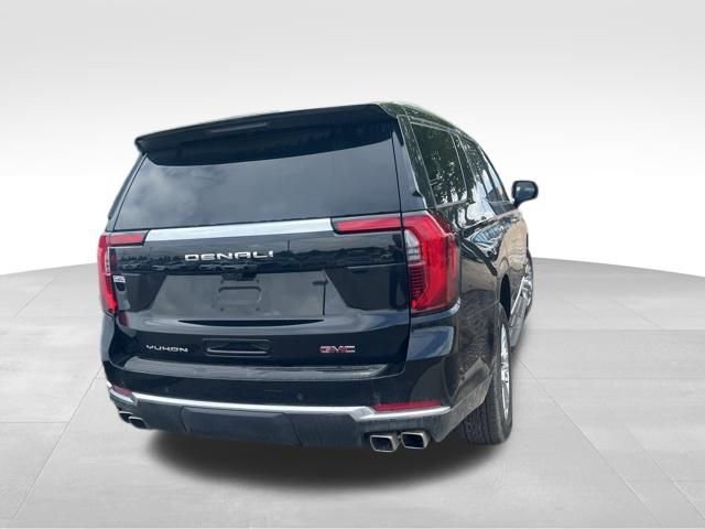 Used 2026 GMC Yukon Denali w/ Advanced Technology Package AWD/4WD image 8