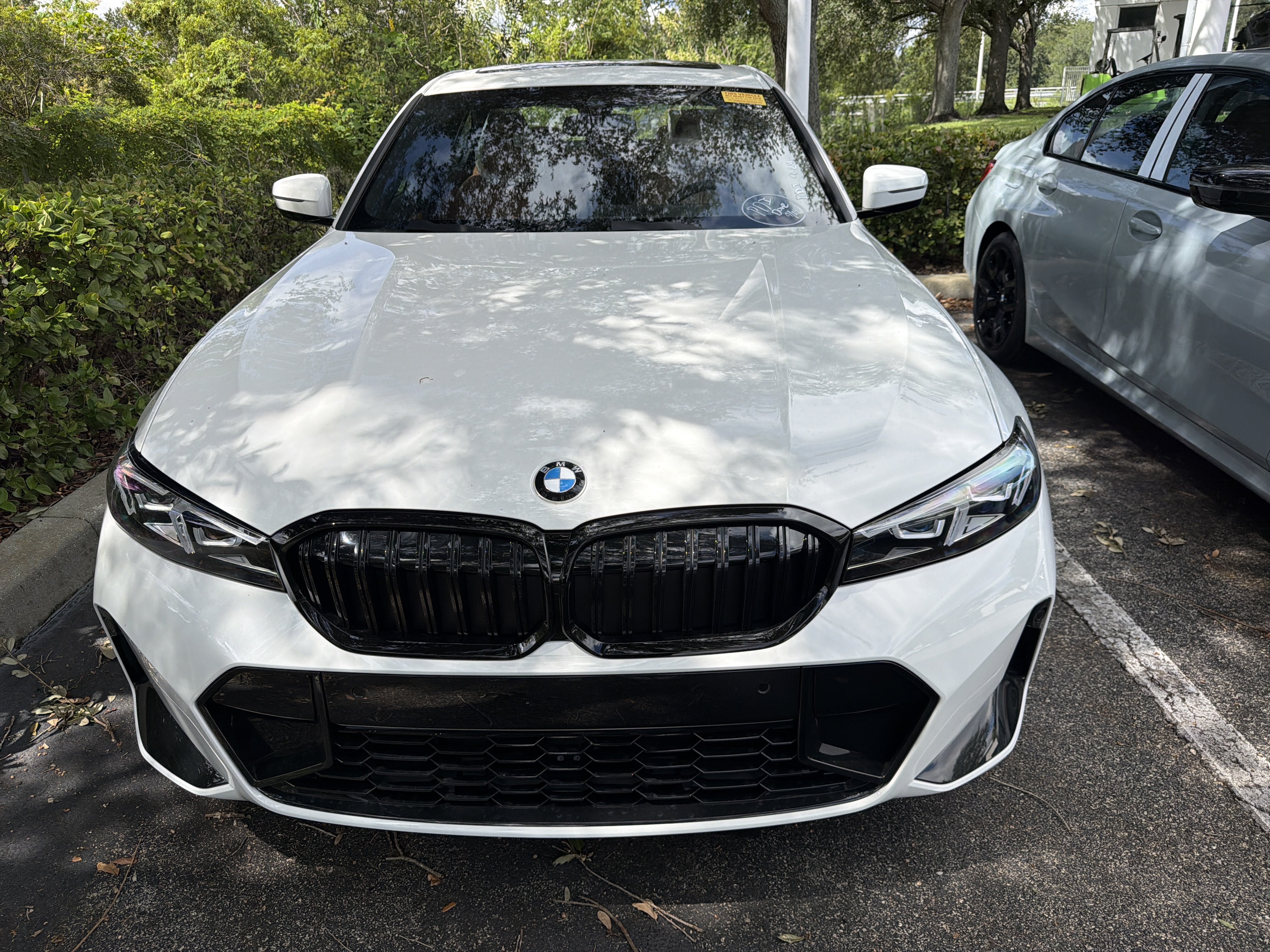 New 2026 BMW 330i Sedan w/ M Sport Package RWD image 2