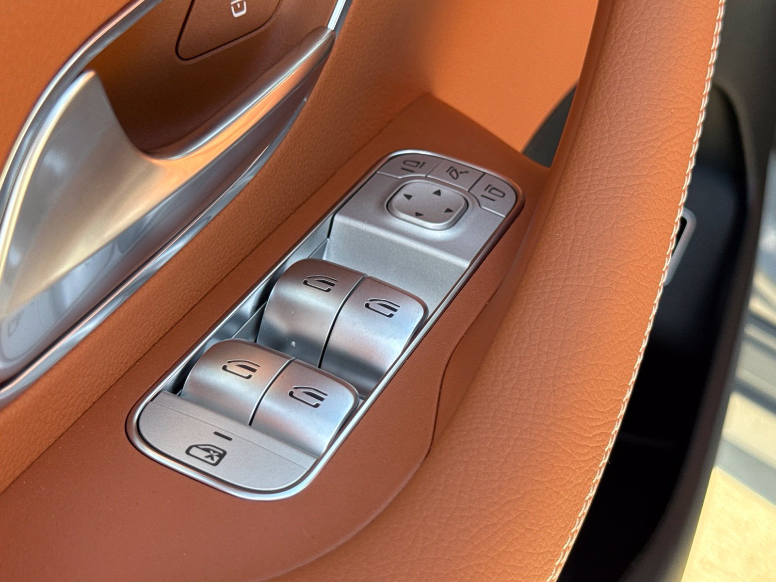 New 2027 Mercedes-Benz GLS 450 4MATIC image 16