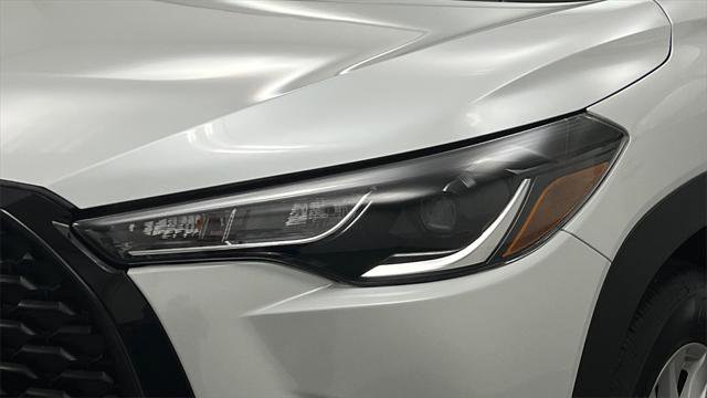 Certified 2022 Toyota Corolla Cross LE image 23