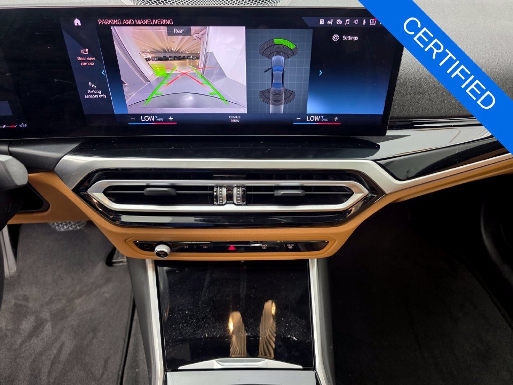 Certified 2024 BMW 330i Sedan w/ Convenience Package RWD image 21