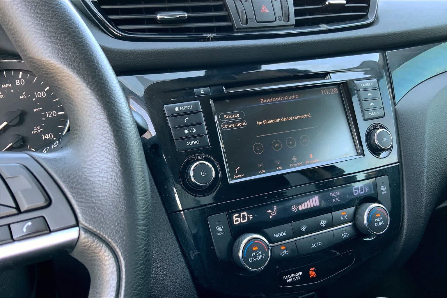Used 2020 Nissan Rogue Sport SV FWD image 7