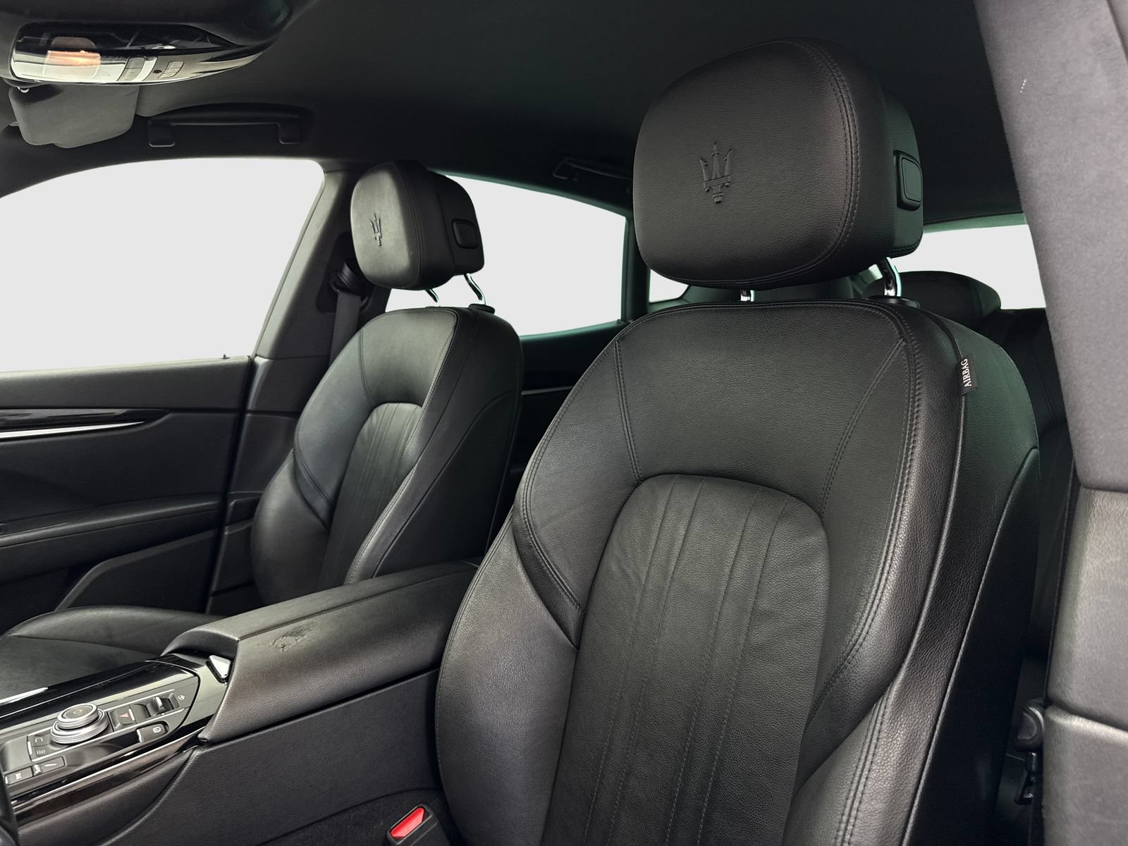 Used 2019 Maserati Levante AWD/4WD image 15