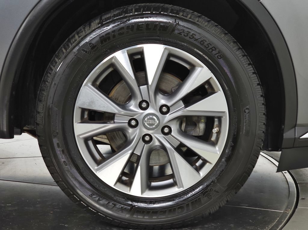 Used 2017 Nissan Murano SV AWD/4WD image 12
