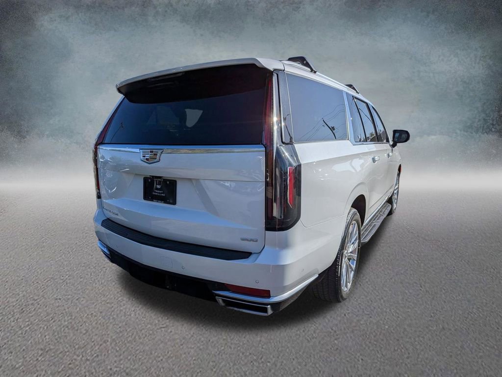 Used 2023 Cadillac Escalade ESV Premium Luxury w/ Performance Package image 5