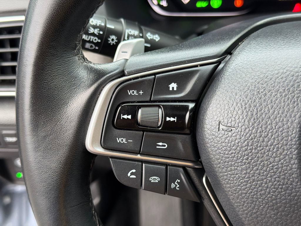 Used 2022 Honda Accord Touring image 24