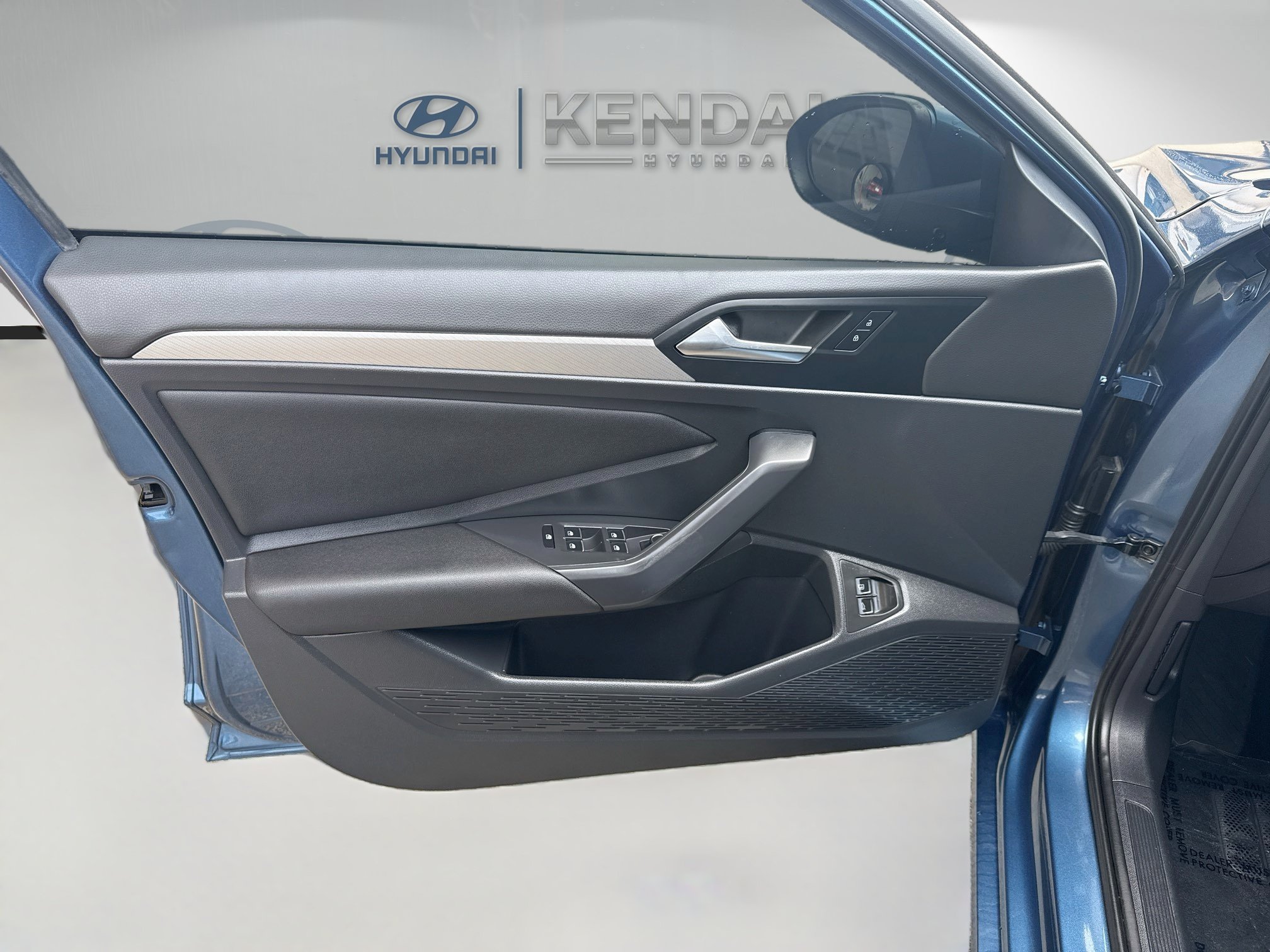 Used 2021 Volkswagen Jetta SE FWD image 17
