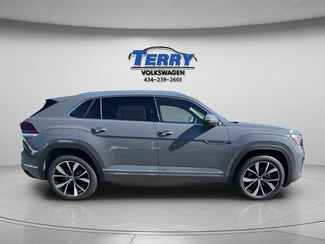 New 2026 Volkswagen Atlas Cross Sport SEL Premium R-Line
