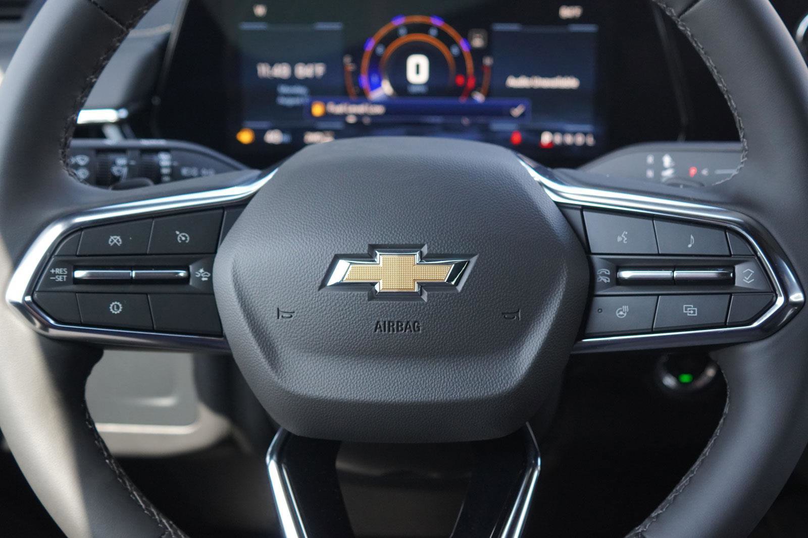 New 2025 Chevrolet Suburban Premier image 13