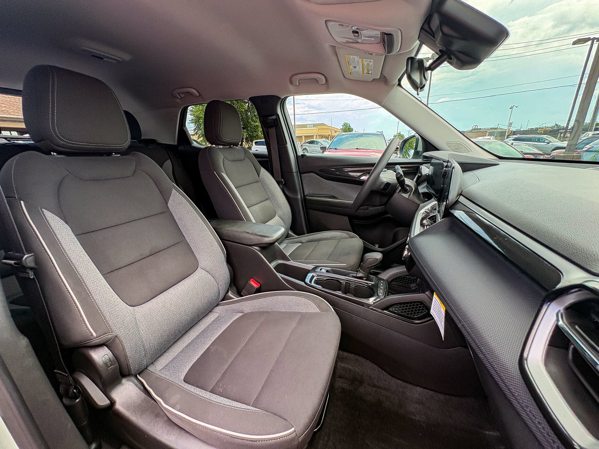 Used 2026 Chevrolet TrailBlazer LT FWD image 25