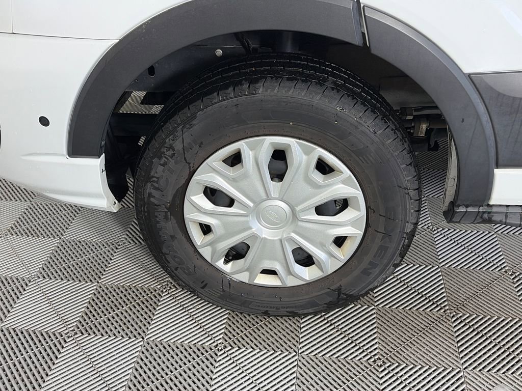 Used 2024 Ford Transit 350 XLT image 8