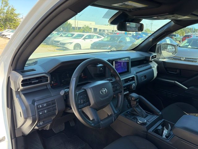 Used 2025 Toyota Tacoma SR AWD/4WD image 24