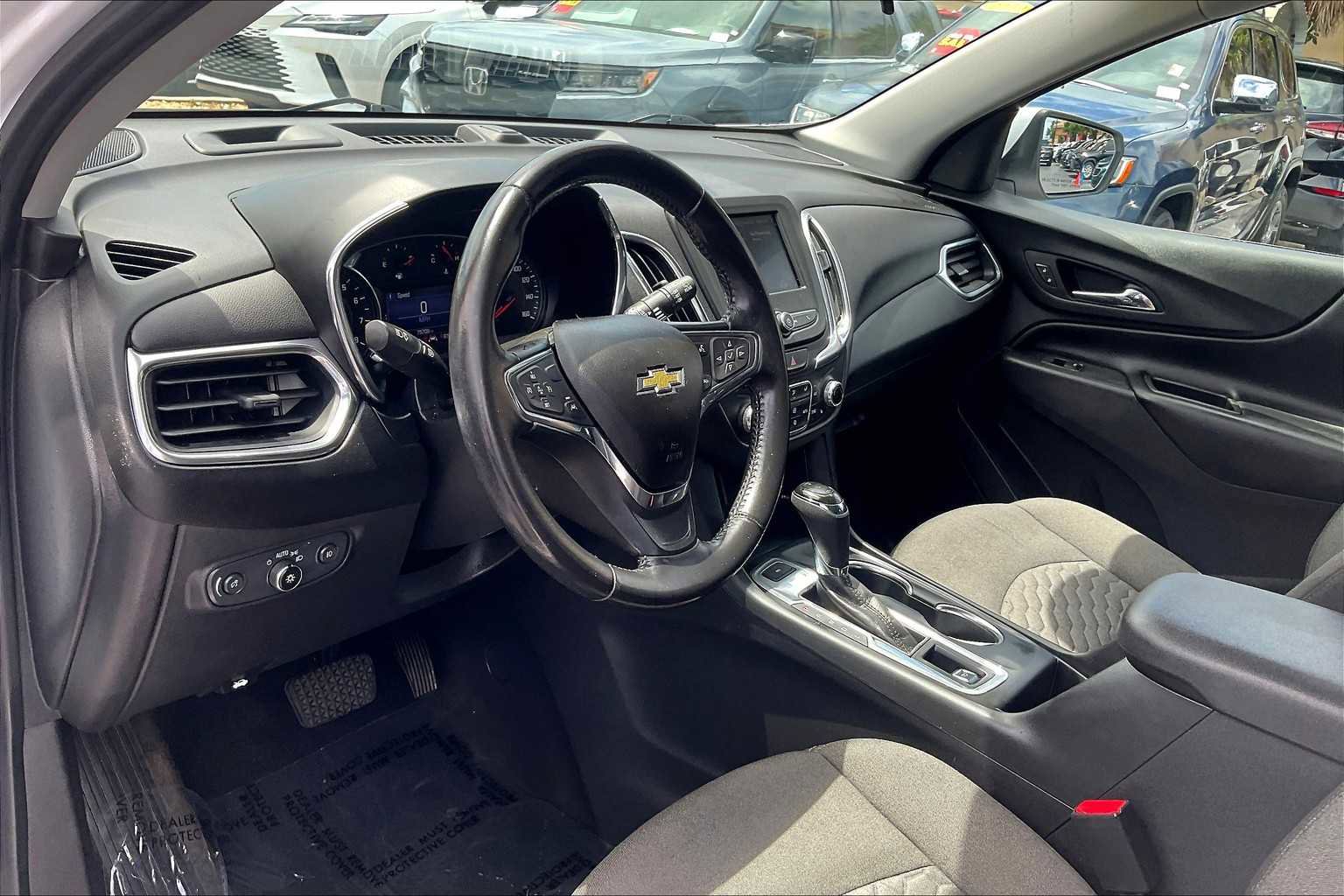 Used 2020 Chevrolet Equinox LT image 13