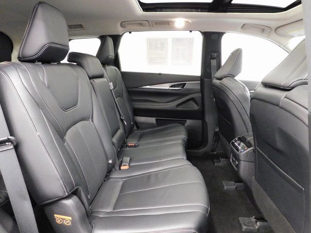 Used 2024 INFINITI QX60 Luxe image 36
