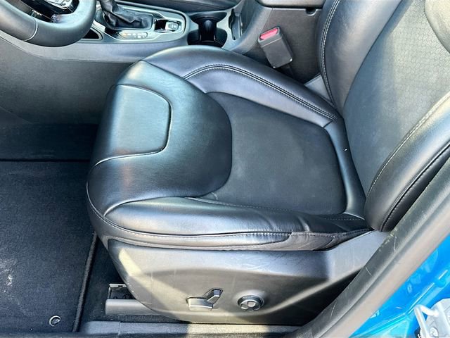 Used 2021 Jeep Cherokee Latitude Plus image 18