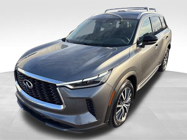 Used 2023 INFINITI QX60 Sensory w/ Vision Package image 8