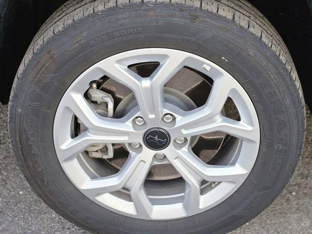 Used 2025 Jeep Compass Latitude AWD/4WD image 10