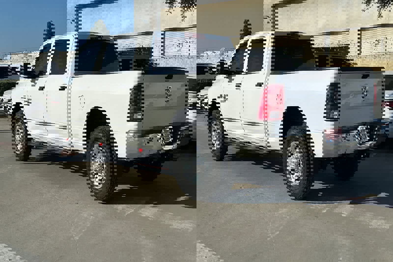 Used 2017 RAM 2500 Tradesman w/ Chrome Appearance Group image 7