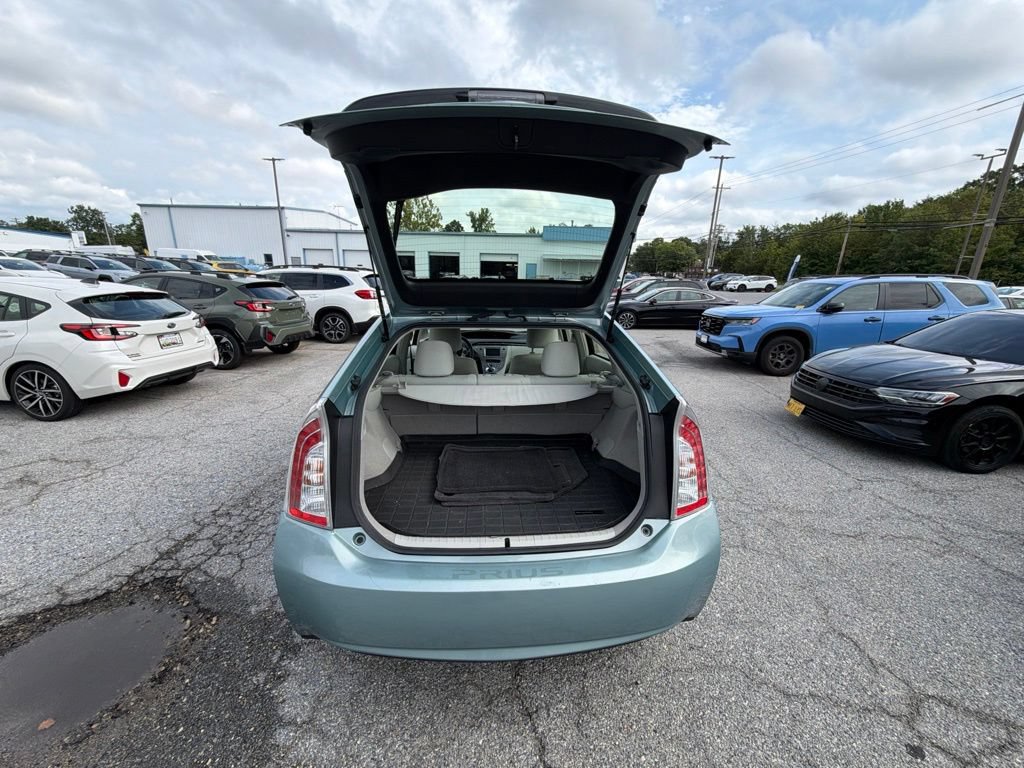 Used 2015 Toyota Prius Three FWD image 9