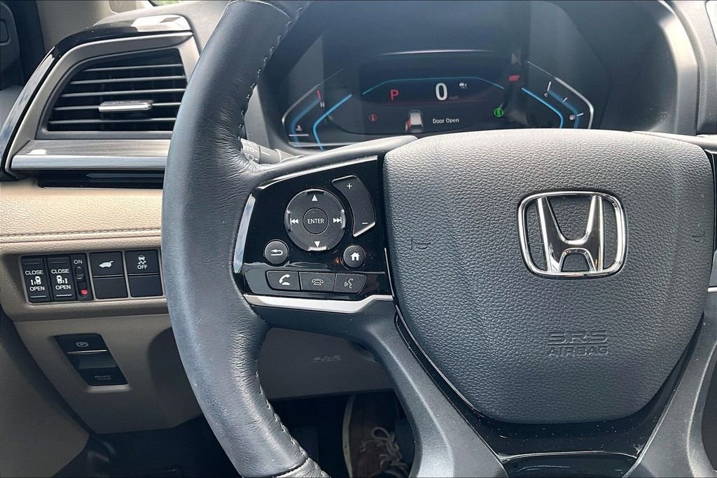Used 2024 Honda Odyssey Elite image 9